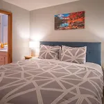 Mountain View 2 Bedroom Condo - Wt Top Floor-401